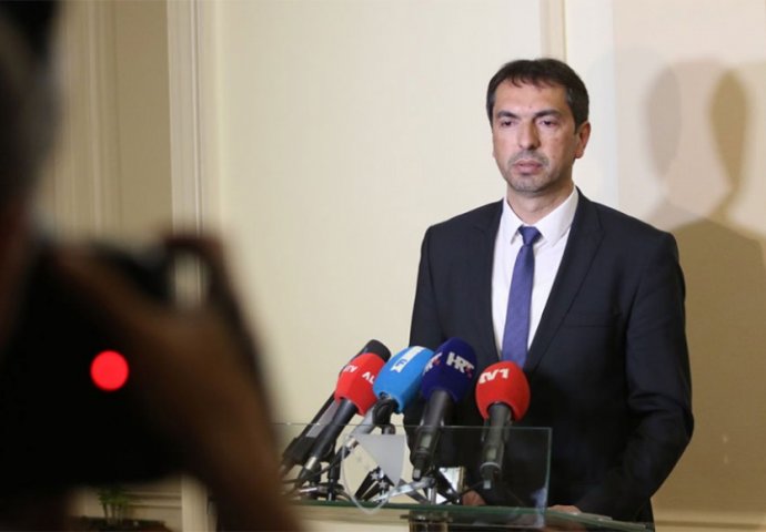 Čavara: Moguća kriza funkcionisanja političkog sistema