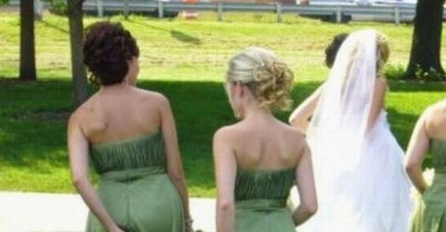 Slika s ovog vjenčanja postala je hit na Internetu: Kada vidite ŠTA RADE DJEVERUŠE sve će vam biti jasno!