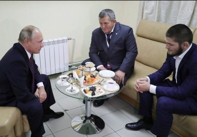 Putin ugostio Khabiba, a onda je  FENOMENALNOM porukom oduševio svijet!