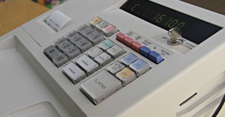 DRAMA U BEOGRADSKOM SUPERMARKETU: Žena je rekla da nema ništa u torbi, ali alarm je neprestano pištao, kada su joj kasirke povjerovale, uslijedio je HAOS