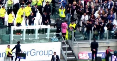 Navijači u suzama, cijeli stadion plače, igrači na terenu stoje u nevjerici: Odlazi NAJVEĆI!