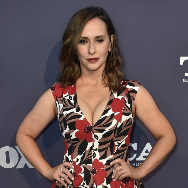 jennifer-love-hewitt