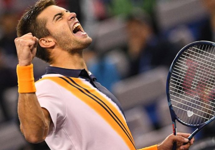 Borna Ćorić savršenom igrom izbacio Federera za finale Mastersa u Šangaju!