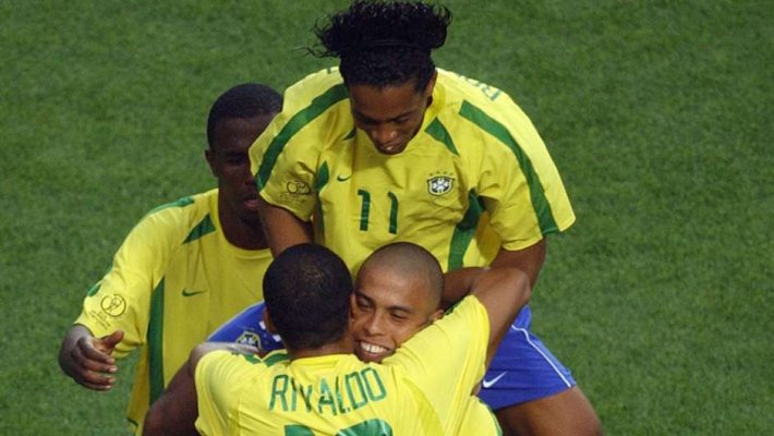 ronaldo-rivaldo-ronaldinho-brazil-2002-world-cup-10dzn4mgrpfuj1sk7l7fpijj4d