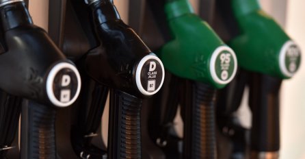 PAZITE DA NE NASPETE POGREŠNO GORIVO: OVO SU NOVE ETIKETE kojima će se obilježavati benzin, dizel i plin!