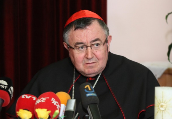 Crkva sad tvrdi da kardinal Puljić Komšića nije usporedio s Hitlerom