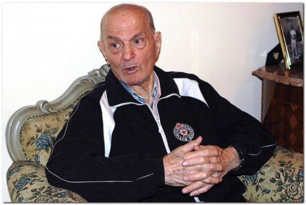 stjepan-bobek-7795c5e8-7224-4758-8afb-3f2c84ac10d-resize-750