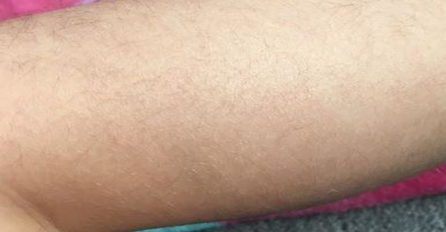 "OVO JE NOGA MOJE KĆERKE KOJA IMA ŠEST GODINA": Majka je priznala šta planira da dozvoli djevojčici, SVI SU ODMAH POLUDJELI 