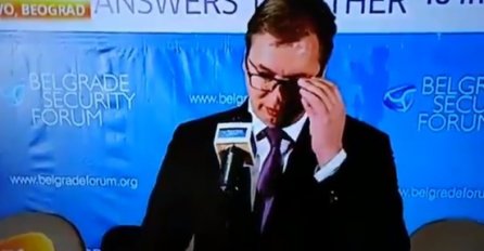 VUČIĆ JE JUTROS STAO ZA GOVORNICU, PROGUTAO KNEDLU I REKAO: Ljudi, to je to, CIJELA SRBIJA JE ZAŠUTILA!