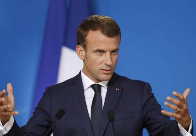 Emmanuel Macron: Nije istina da Francuska sprema vize za Britance