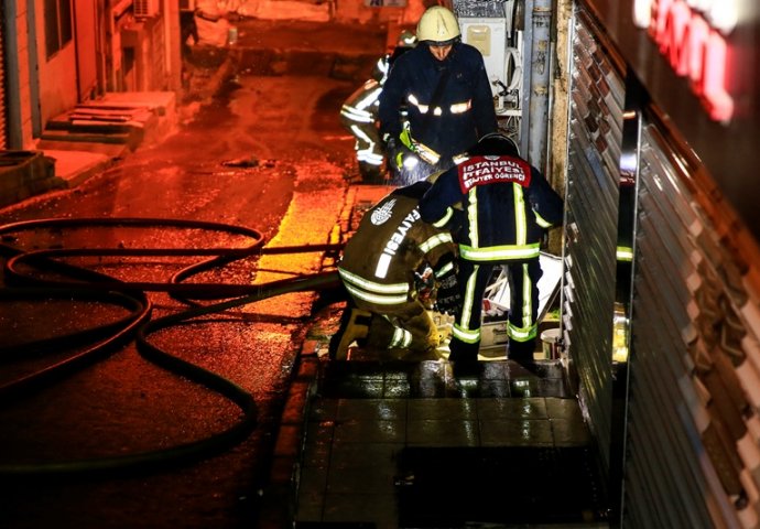 Nepoznata osoba otvorila vatru u Istanbulu