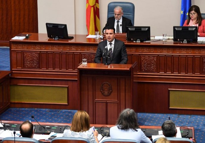 Makedonija: Izglasane ustavne promjene koje će omogućiti promjenu imena
