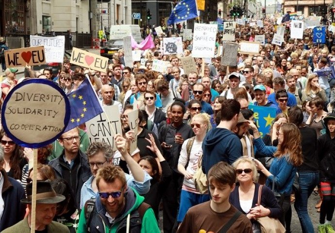 Pola milona Britanaca prosvjeduje protiv Brexita, žele novi referendum