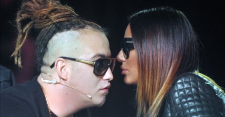  HAOS SE NASTAVLJA! PJEVAČICA IZBACILA RASTINE STVARI U HODNIK: A onda je on poslao obezbjeđenje, hoće da vidi kćerkicu