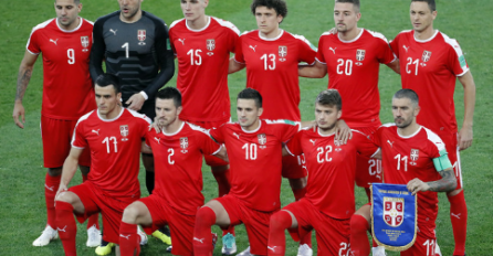 ONE SU DJEVOJKE SRPSKIH FUDBALERA, A KADA VIDITE KAKO IZGLEDAJU NEĆE VAM BITI DOBRO: "One su san svakog muškarca"