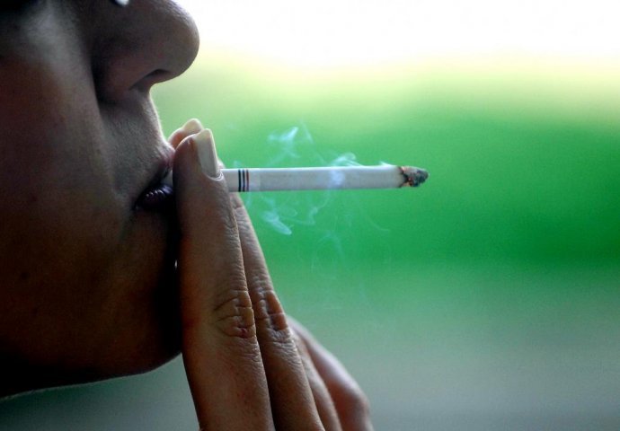 ZAKON STUPA NA SNAGU: Od sutra zabrana pušenja u zatvorenim prostorima!