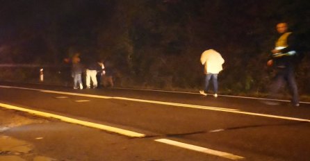 Migranti zaustavljeni u blizini granice, u toku pregovori