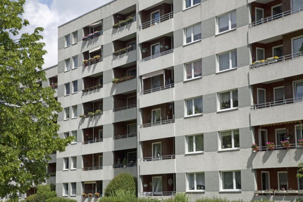 142149-zgrada01-stock-shutterstock-ls