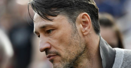 KOVAČ JE SLAVIO POBJEDU BAYERNA, A ONDA ŠOK! Nije mogao ni očekivati da će ga ovo zadesiti