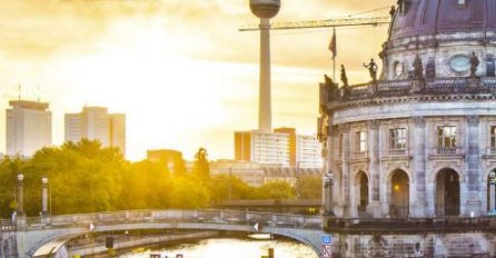 Povoljno decembarsko putovanje u BERLIN - metropolu neograničenih mogućnosti!