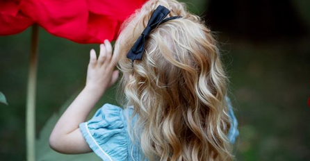 ONA JE NOVA NAJLJEPŠA DJEVOJČICA NA SVIJETU: Izgleda kao lutka, a kada vidite posljednju sliku OSTAT ĆETE BEZ TEKSTA! 