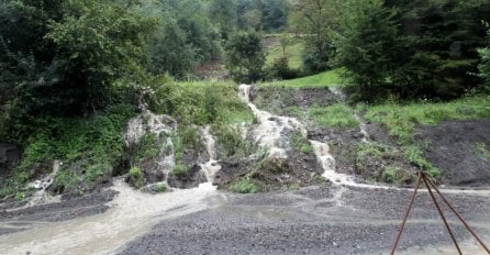 Poplave u Gornjem Vakufu-Uskoplju i Neumu zbog obilnih padavina