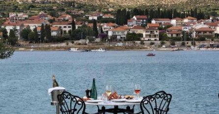 Posjetite Trogir i boravite u luksuznom hotelu Brown Beach & Spa!