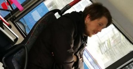 LJUDI IZ AUTOBUSA SU U POTPUNOJ NEVJERICI: Kad vidite NOGE ovog mladića BIT ĆETE I VI! (FOTO)