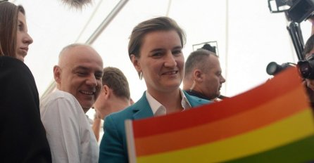 ANA DRŽALA PREDAVANJE NA OKSFORU, A ZBOG NJENIH RIJEČI U SRBIJI SE HVATAJU ZA GLAVU: O ovoj ispovijesti svi bruje 