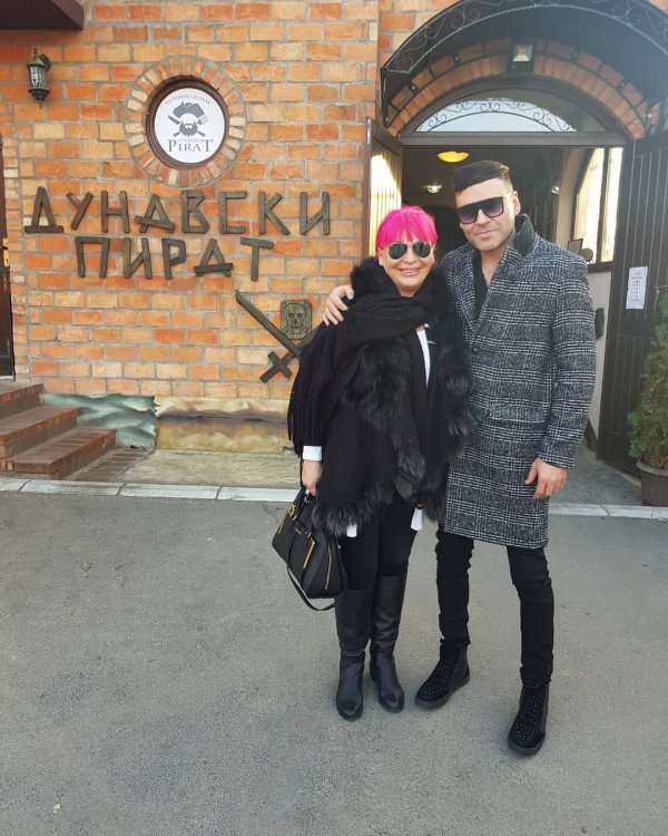 26863801-208557899692279-9063014081329364992-n