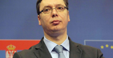 Vučić odbacio kritike da se u Srbiji guše medijske slobode