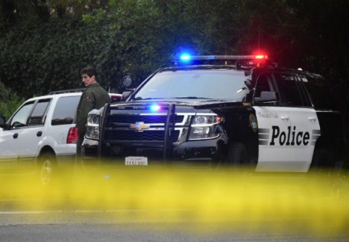 Jedna osoba ubijena i tri ranjene u pucnjavi u Kaliforniji, napadač uhapšen