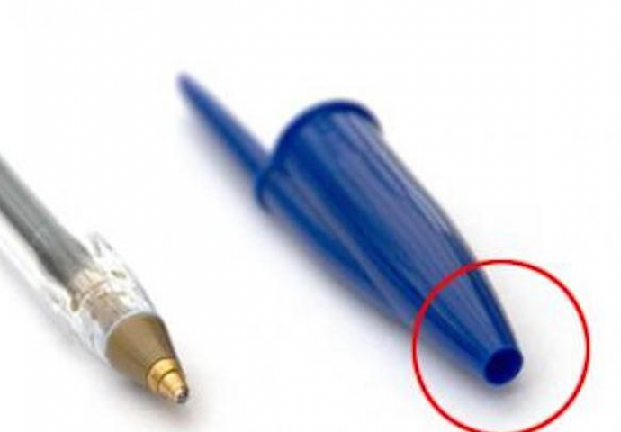 NISMO IMALI POJMA: Evo čemu služi mala rupa na poklopcu hemijske olovke