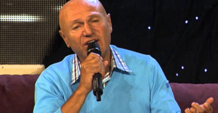 SIGURNO VAS ZANIMA: Pogledajte kako je Šaban Šaulić izgledao s kosom KOSA MU IDE U OČI (FOTO)