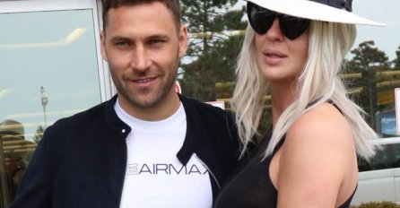 ČULA SE LOMLJAVA U KUĆI, KARLEUŠA JE ODMAH SKOČILA IZ KREVETA: Kad je otvorila vrata VRISNULA JE OD PRIZORA!