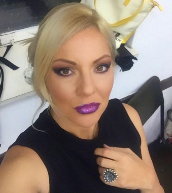 126489-ivana-selakov-ff