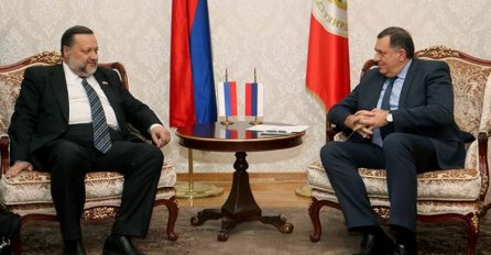 Dodik odlikovao šefa ruskog komiteta za zaštitu Ratka Mladića