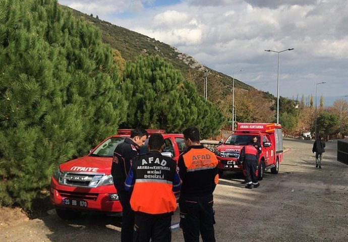 Srušio se avion u Turskoj, spasilačke ekipe na terenu