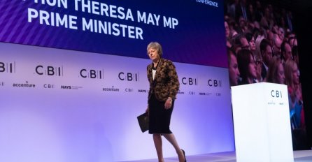 BREXIT:  Šesti ministar podnio ostavku, osipa se kabinet Therese May