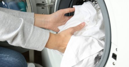 POSTELJINA ĆE VAM DANIMA MIRISATI NA LAVANDU: A samo trebate uraditi jednu stvar prilikom pranja!