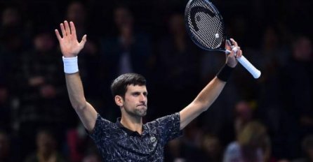 NOVAK SE SPREMAO DA SERVIRA, A ONDA JE ČUO NEKU BUKU NA TRIBINAMA: "Nismo ni sanjali da će se ovo desiti"