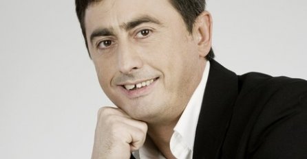 POPULARNI VODITELJ DANAS JE PROSLAVIO SVOJ 54. ROĐENDAN! Kolege mu priredile ogromno iznenađenje, koje će zauvijek pamtiti!