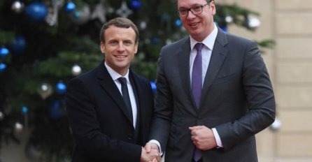 NAKON SKANDALA U PARIZU MACRON POSLAO PISMO VUČIĆU: Srbija na nogama zbog onog što je francuski predsjednik napisao 