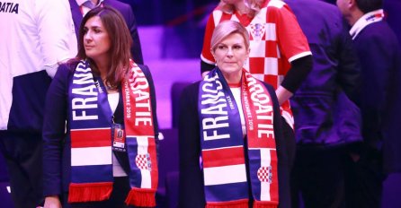 SNIMALI PUBLIKU NA TENISKOM MEČU U FRANCUSKOJ, PA UHVATILI KOLINDU: Pogledajte s kim je i šta radi (FOTO)