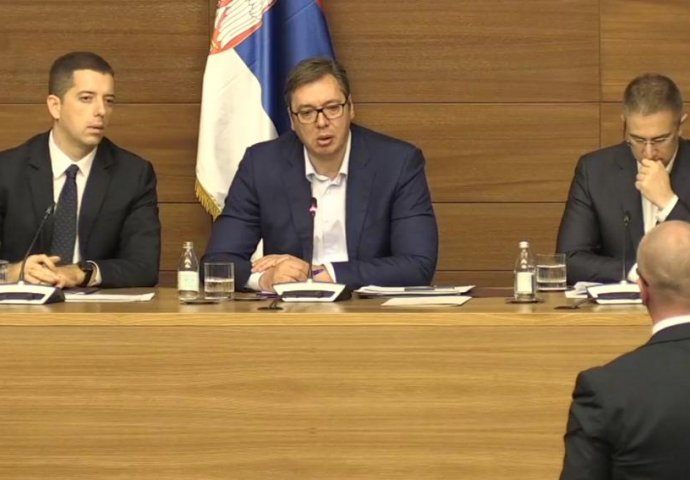 Vučić: Povucite varvarske tarife i spremni smo razgovarati