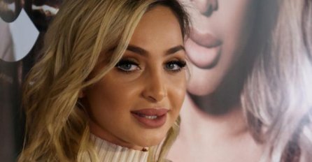 UVIJEK JE DOTJERANA: A sada je Maya Berović objavila sliku BEZ ŠMINKE, komentari pljušte