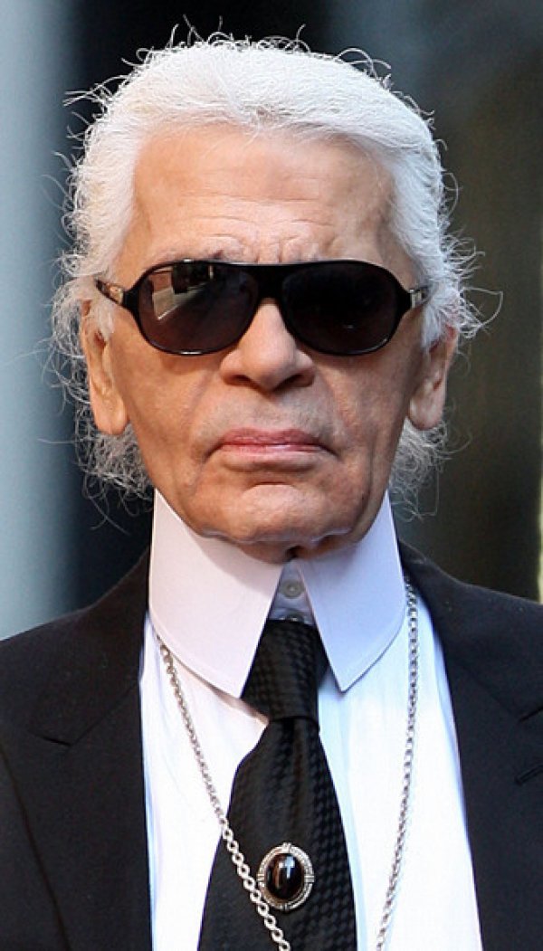 karl-lagerfeld-out-new-york-g-uk5ovf2rol