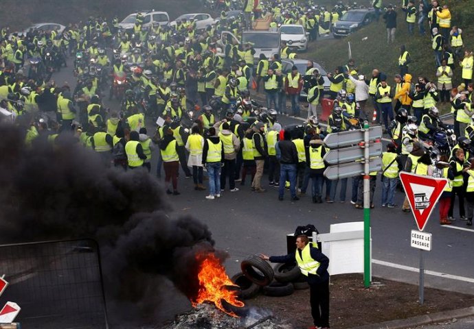 "Žuti prsluci" i danas izlaze na ulice Pariza