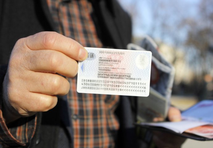 NISTA GA NI PRIMJEĆIVALI: Broj u donjem desnom uglu vaše lične karte govori policiji nešto NEVJEROVATNO o vama!