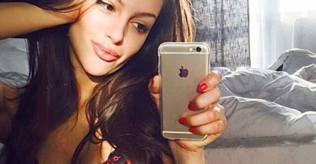 RUSKA LJEPOTICA PREŠLA NA ISLAM I UDALA SE ZA KRALJA MALEZIJE: Od nje je stariji 25 godina, A SAD JE STAVILA I HIDŽAB! (FOTO)